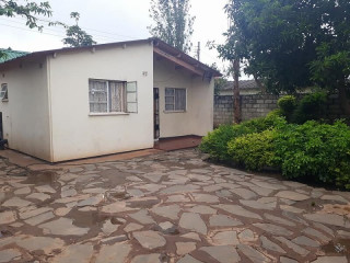 houses-for-sale-in-chilenje-south