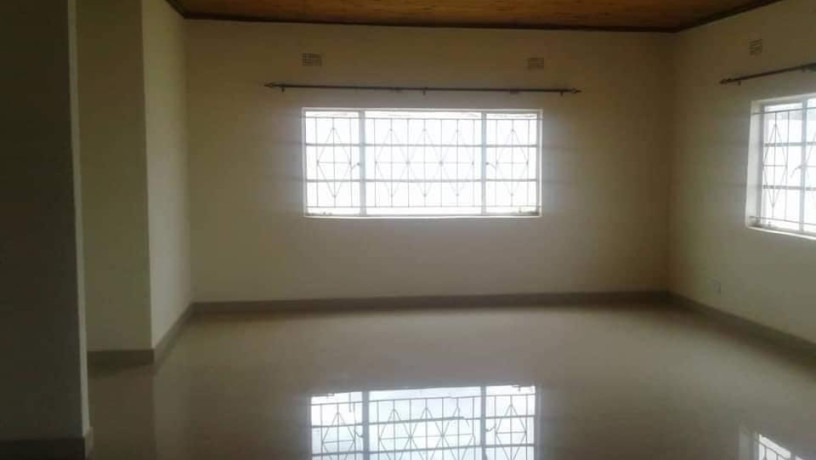 4-bedroom-house-for-sale-in-makeni-big-6