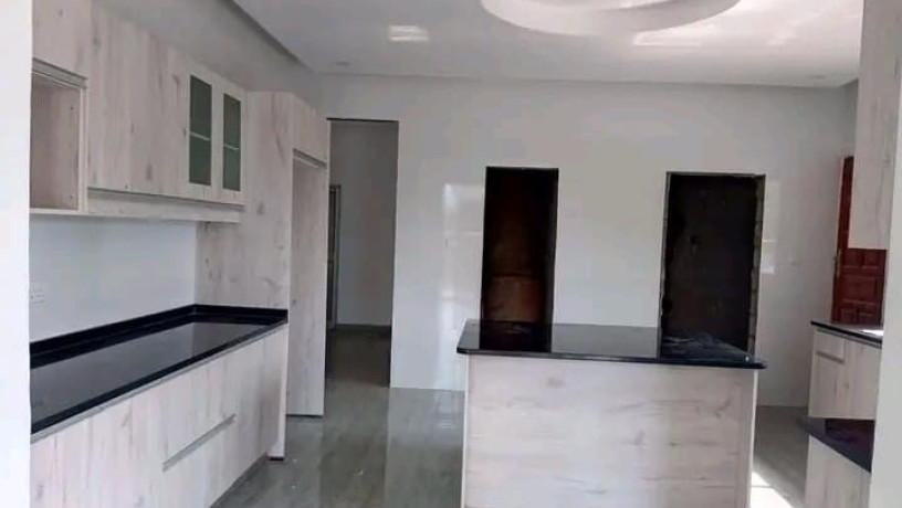 4-bedroom-house-for-sale-in-new-kasama-big-6