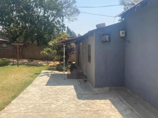 2-bedroom-flat-for-rent-in-foxdale