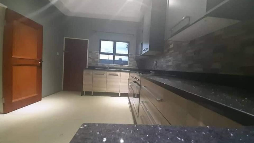 3-bedroom-flat-for-rent-in-ibex-meanwood-big-9