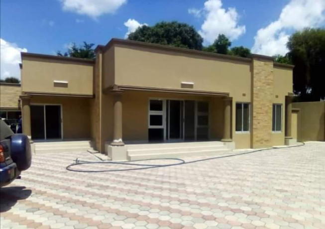 2-bedroom-flat-for-rent-in-olympia-big-1