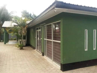 4 Bedroom Flat For Rent in Salama Park, Lusaka