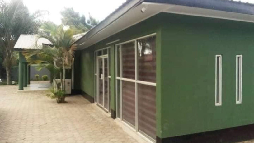 4-bedroom-flat-for-rent-in-salama-park-lusaka-big-0