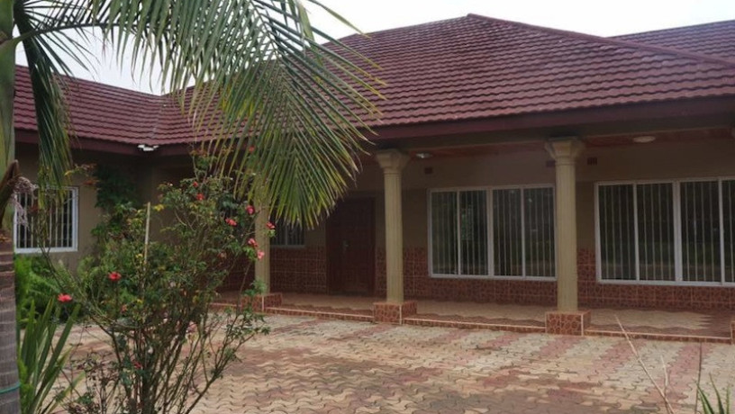 4-bedroom-house-for-rent-in-woodlands-lusaka-big-1