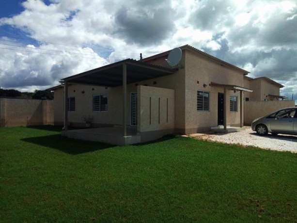 3-bedroom-flat-for-rent-in-ibex-hill-lusaka-big-0