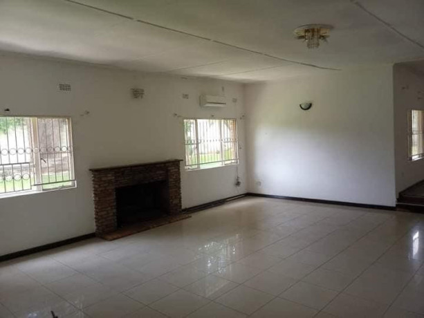 4-bedroom-house-for-sale-in-kabulonga-big-3
