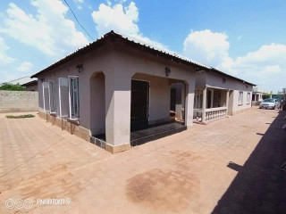 3 Bedroom House for Sale In Meanwood Mutumbi