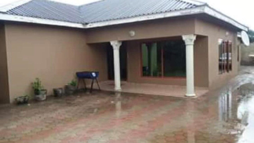 4-bedroom-house-for-rent-in-meanwood-kwamwena-big-0