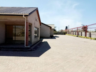 3 Bedroom Flat For Rent in Mitengo Ndola