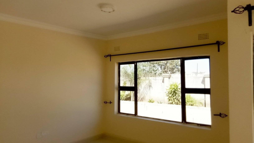 3-bedroom-flat-for-rent-in-mitengo-ndola-big-6