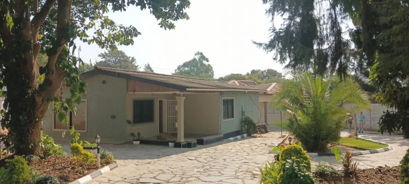 3-bedroom-flat-for-rent-in-chudleigh-big-0