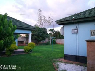 3 Bedroom Flat For Rent In Ibex Hill