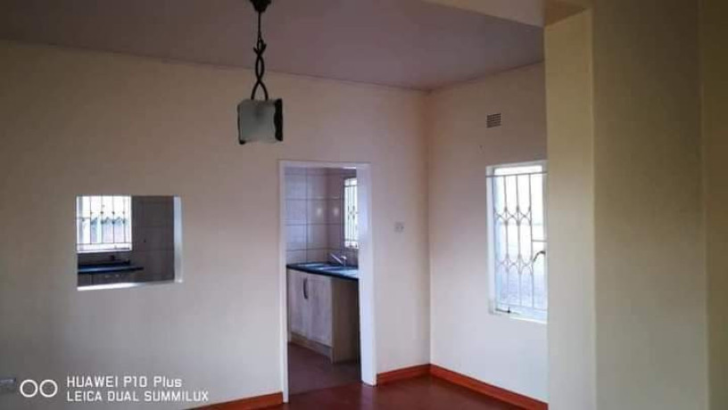 3-bedroom-flat-for-rent-in-ibex-hill-big-5