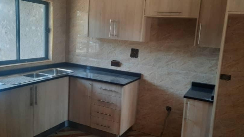 3-bedroom-flat-for-rent-in-ibex-hill-big-7