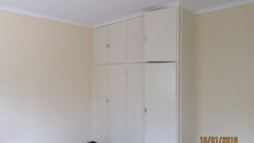 2-bedroom-flat-in-ridgeway-lusaka-big-4