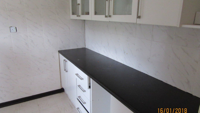 2-bedroom-flat-in-ridgeway-lusaka-big-3