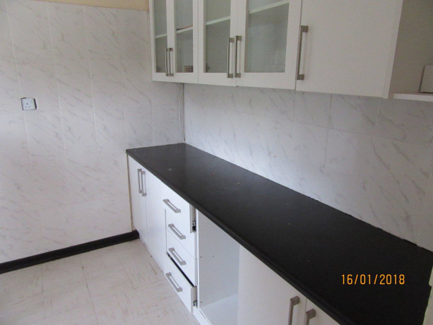 2-bedroom-flat-in-ridgeway-lusaka-big-3