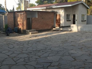 3-bedroom-house-for-sale-in-rhodespark