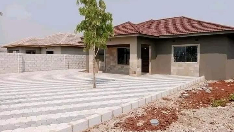 3-bedroom-house-for-sale-in-new-kasama-big-4