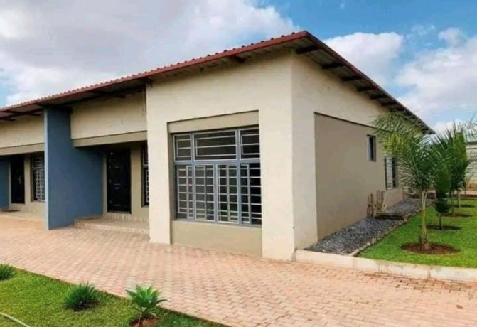 3-bedroom-flat-for-rent-in-ibex-hill-big-0