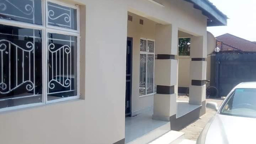 4-bedroom-house-for-sale-in-salama-park-big-7