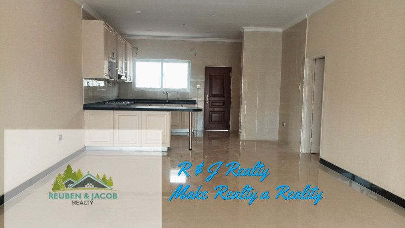 2-bedroom-apartments-for-sale-in-ibex-hill-big-4