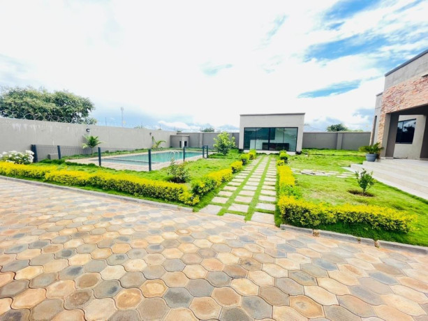3-bedroom-house-for-sale-in-lilayi-estates-big-2