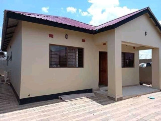 3 Bedroom House For Sale In Chalala