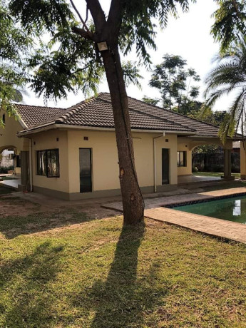 5-bedroom-house-for-sale-in-kabulonga-big-5