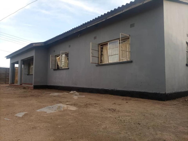 3-bedroom-house-for-sale-in-kabwata-big-4