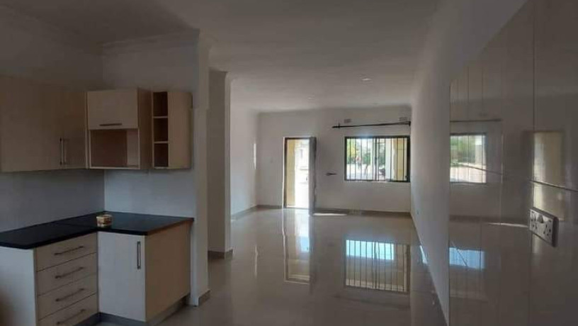 3-bedroom-flat-for-rent-in-ibex-hill-big-5