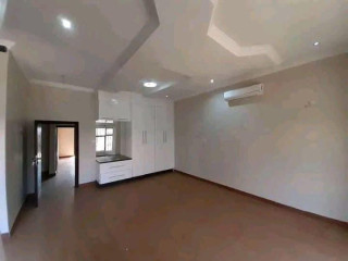 3 Bedroom Flat For Rent In Makeni