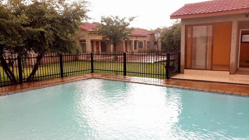 8-by-3-bed-apartments-for-rent-in-woodlands-chalala-big-4