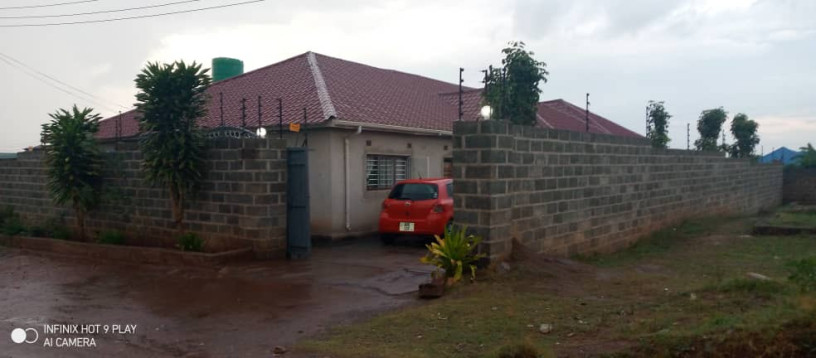 3-2-bedroom-flats-for-sale-in-jacaranda-villa-big-1