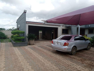 3 Bedroom House For Sale in Libala South