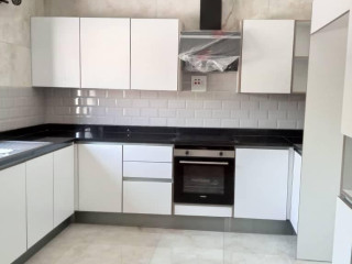 4 Bedroom Flat For Rent in Ibex