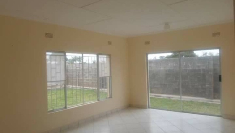 3-bedroom-flats-for-rent-in-new-kasama-big-3