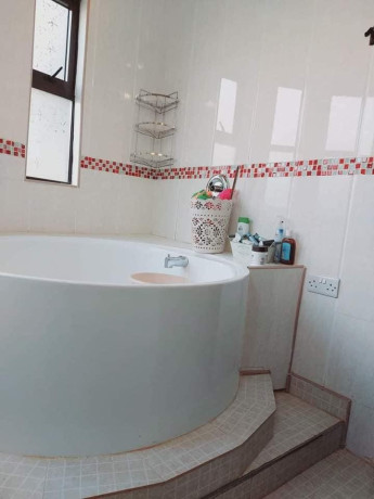 4-bedroom-house-for-sale-in-chalala-big-4