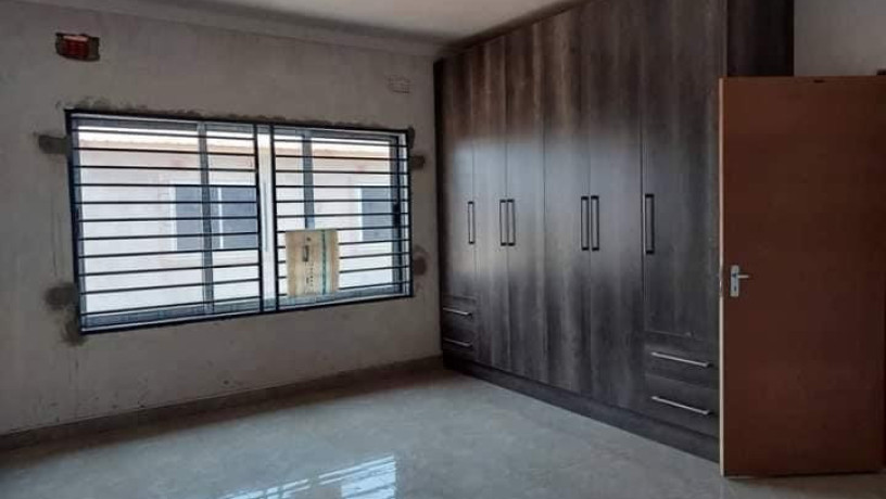 3-bedroom-flats-for-sale-in-chalala-big-2