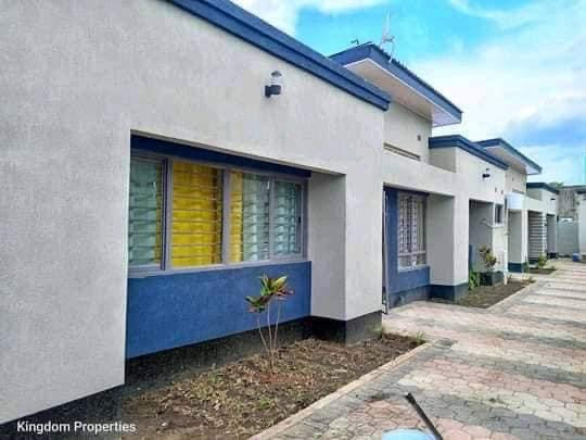 12-bedroom-flats-for-sale-in-lilayi-big-7