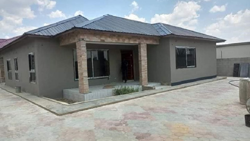 3-bedroom-house-for-sale-in-chalala-big-2