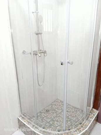 3-bedroom-flat-for-rent-in-makeni-big-6