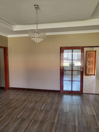 3-bedroom-flat-for-rent-in-makeni-big-0