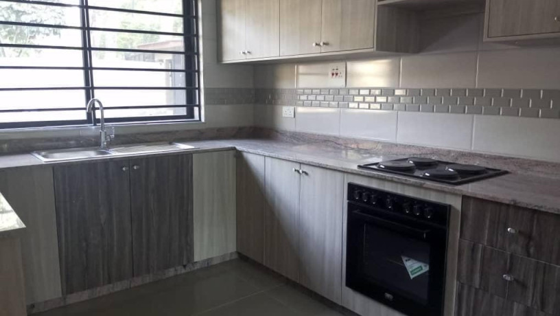 3-bedroom-flats-for-rent-in-kabulonga-big-9