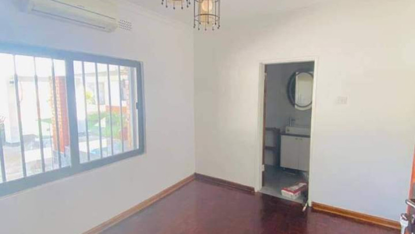 6-bedroom-flat-for-rent-in-kabulonga-big-4