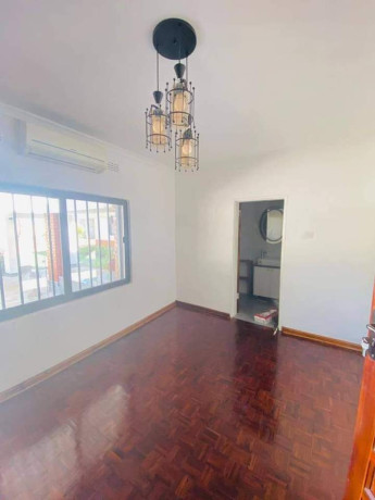 6-bedroom-flat-for-rent-in-kabulonga-big-4