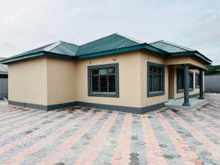 3-bedroom-house-for-sale-in-salama-park