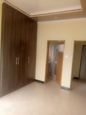 3-bedroom-flat-for-rent-in-chalala-big-2