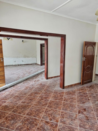 4-bedroom-house-for-rent-in-roma-big-2